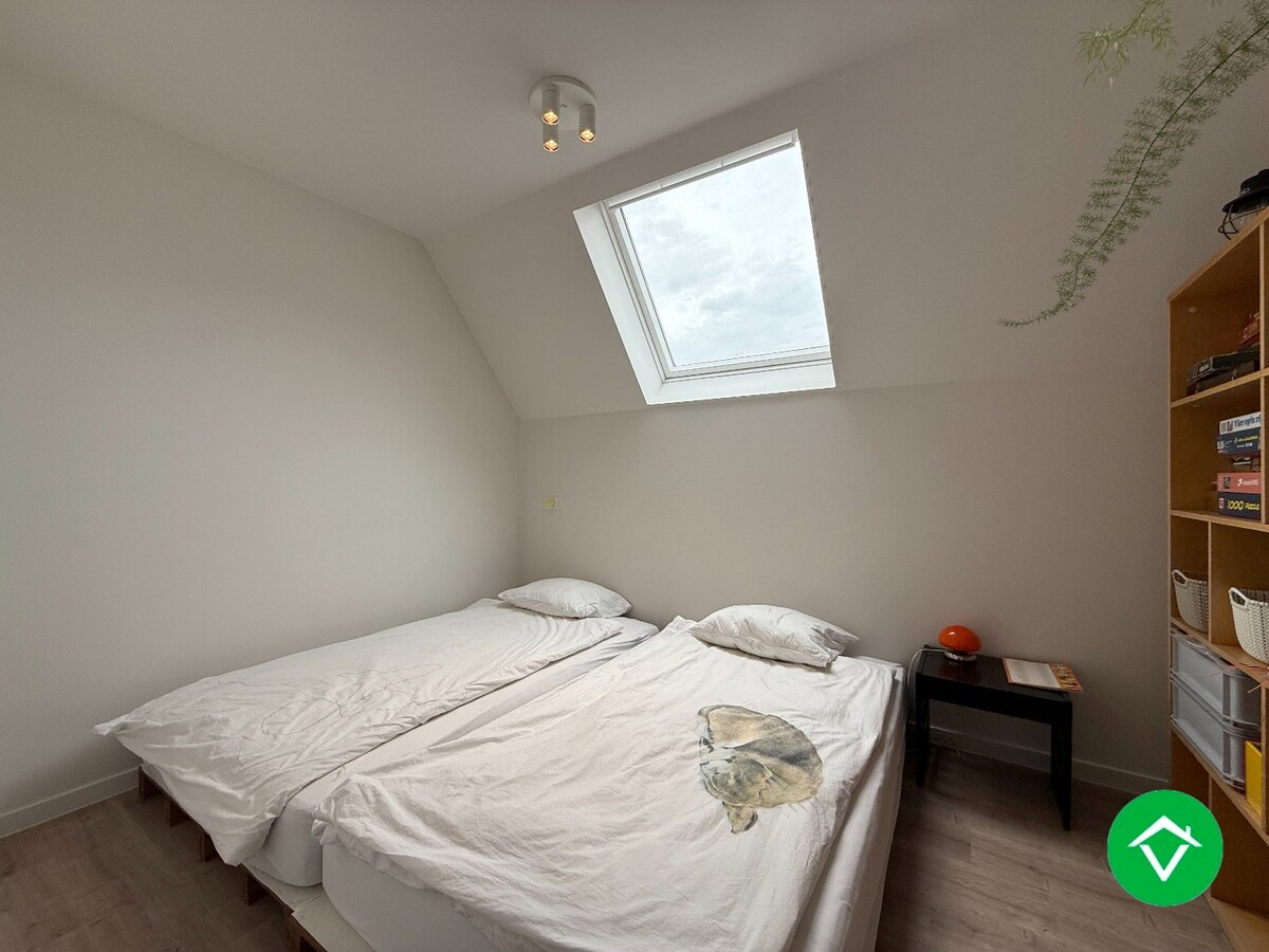 Nieuwbouwappartement met 3 slaapkamers, terras en autostaanplaats in hartje Gits 