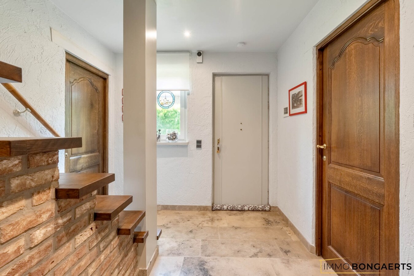 Zeer ruime woning op een leuke locatie te Bret-Gelieren 