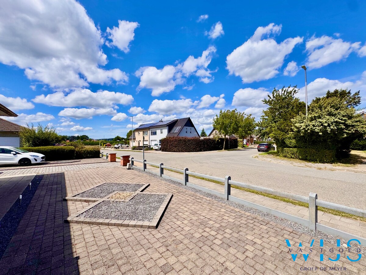Rustig gelegen bungalow met 3 slaapkamers op mooi perceel van 641 m² 