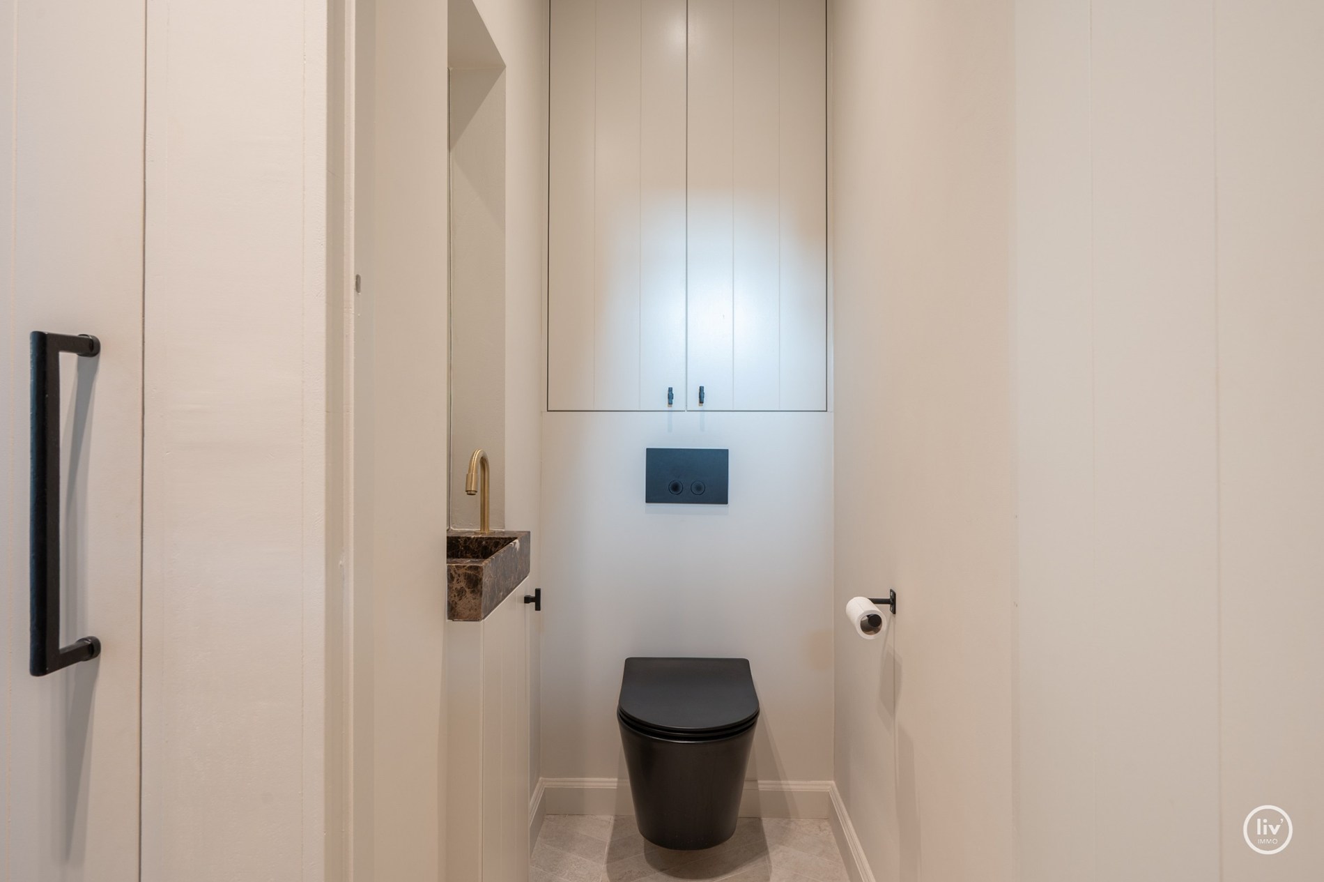 Luxueus afgewerkte energie zuinige woning met zwembad te Knokke 