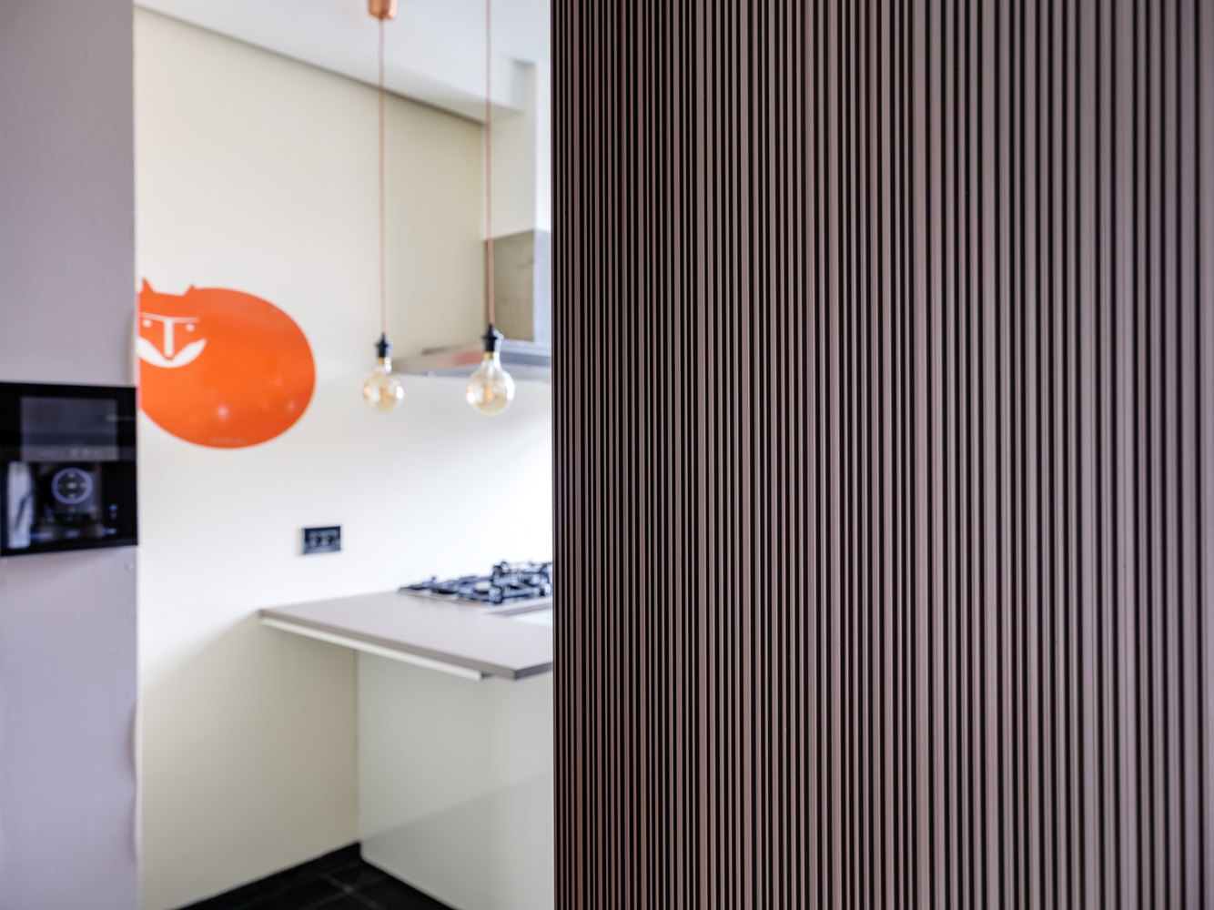 Vernieuwd herenhuis met koer 