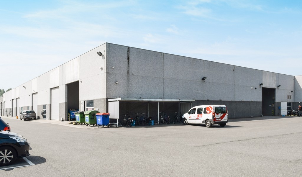 Opslagruimtes te huur langs de Gentse Steenweg in Lokeren