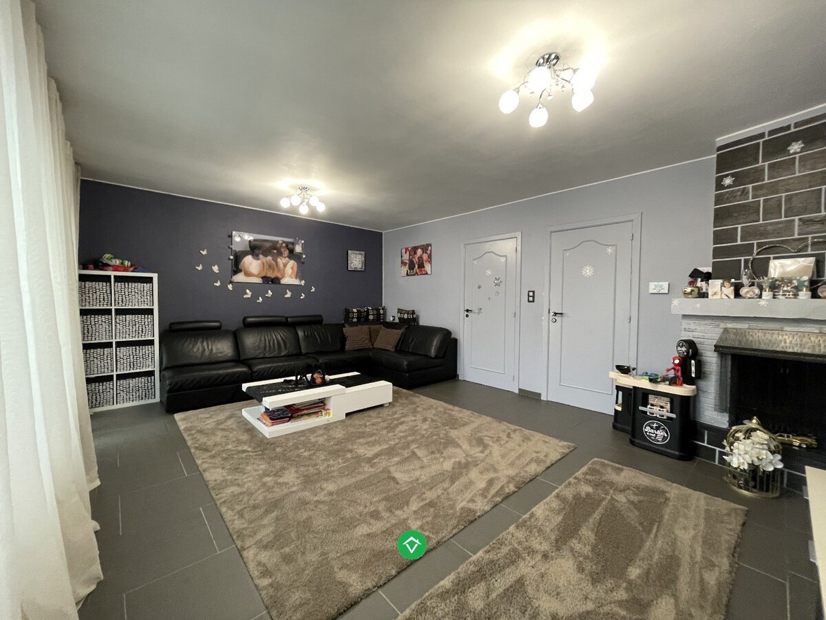 Ruime half-open bebouwing met 4 slaapkamers te Roeselare 