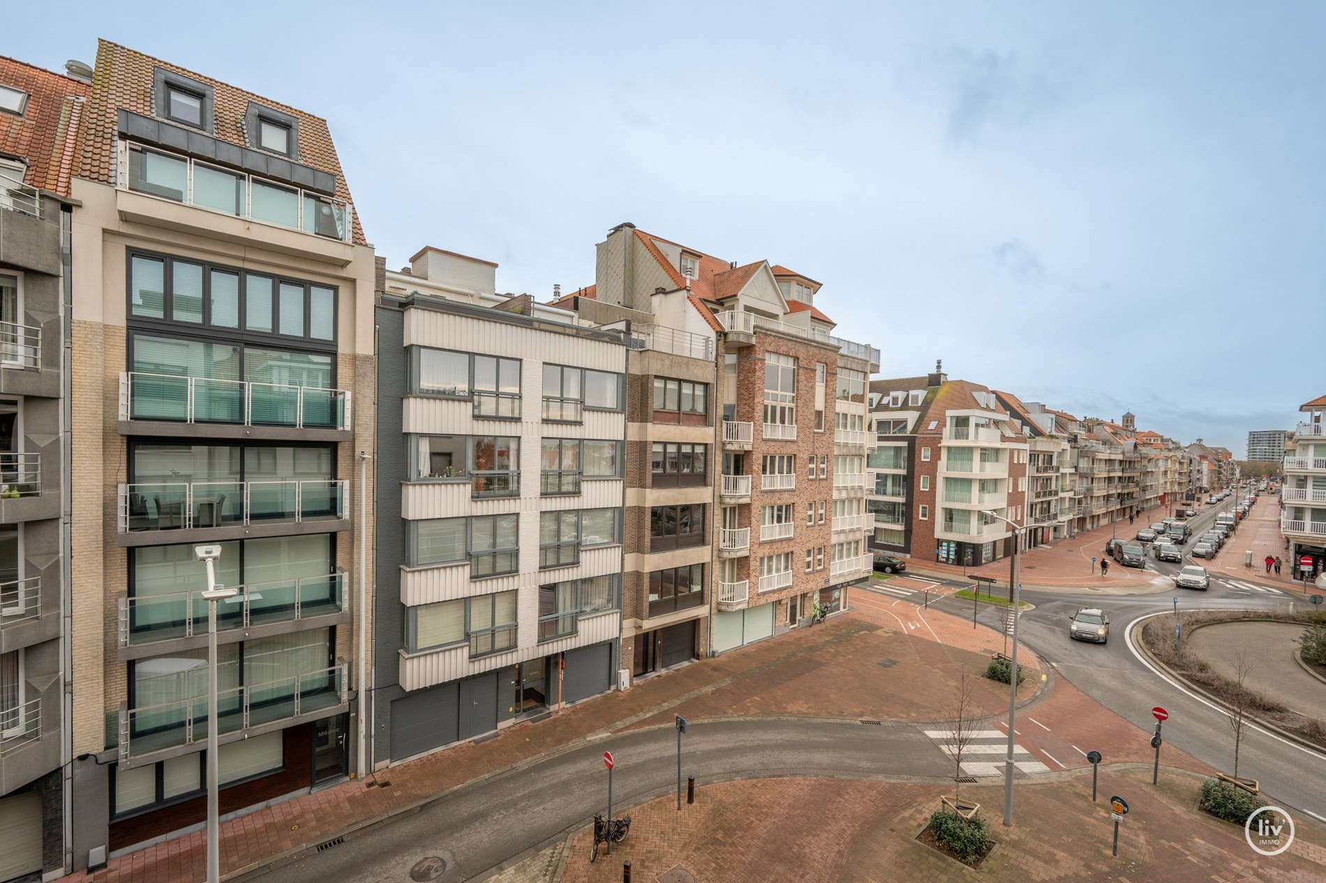 Gezellig 2 slaapkamerappartement gelegen op de Parmentierlaan te Knokke. 