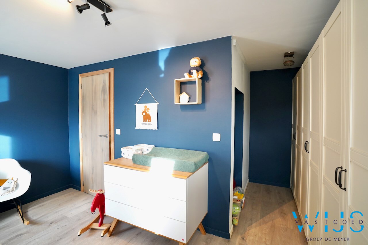 Instapklare gezinswoning te Lembeke ! 