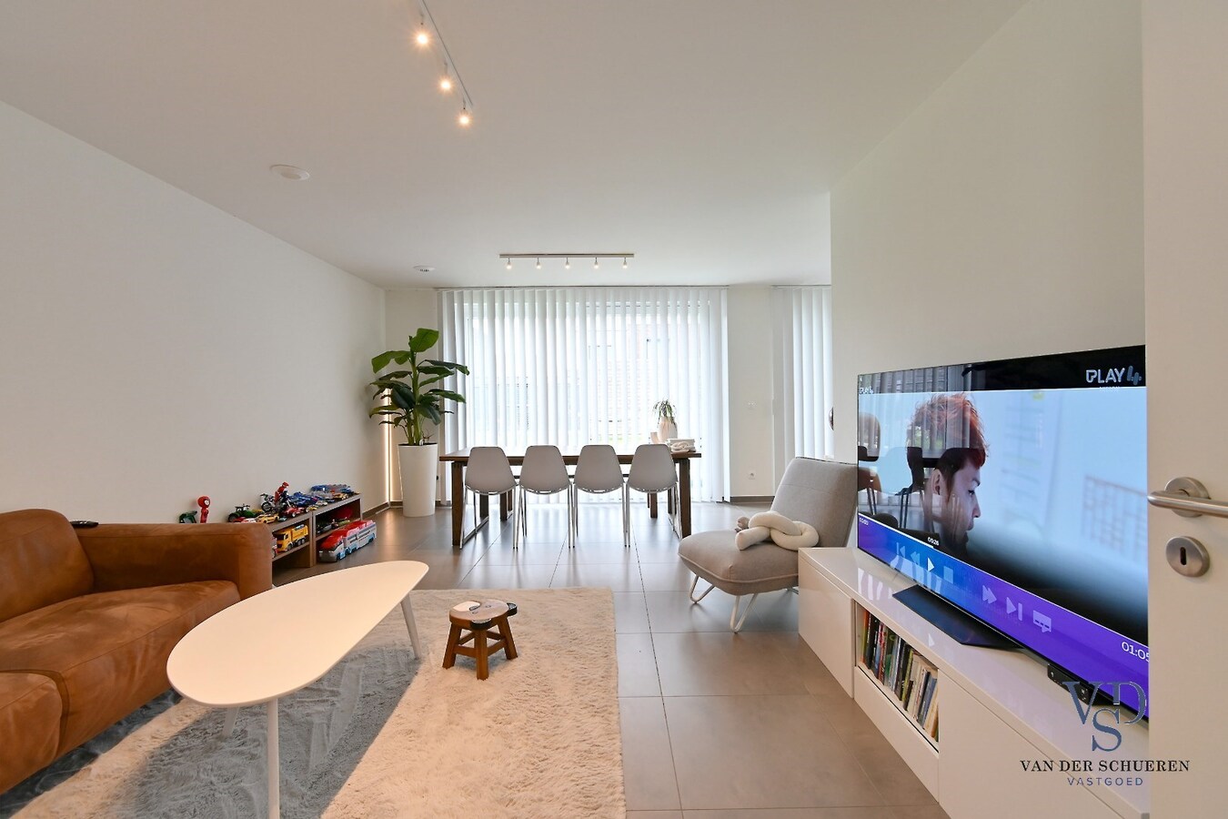 Unieke woning mét tuin in Eke. 