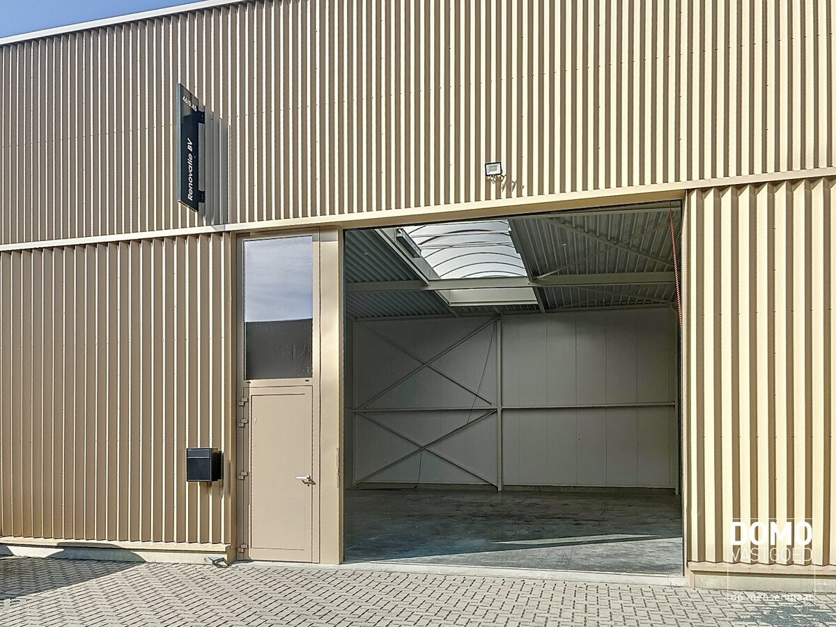 Gunstig gelegen KMO-unit gelegen op het bedrijvenpark LAAR 26 te Lummen - 210m² 