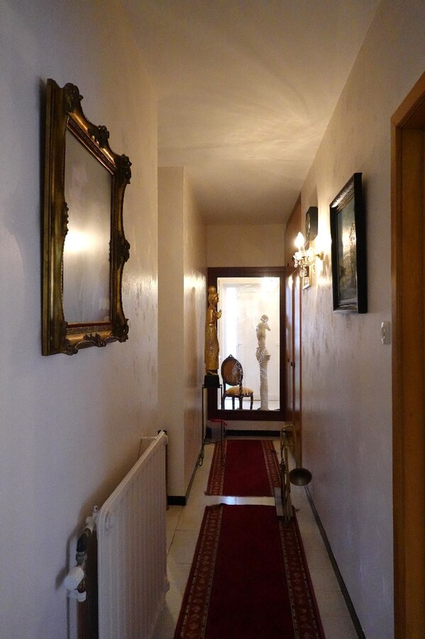 Unieke laagbouwvilla met dubbele garage te Ichtegem 