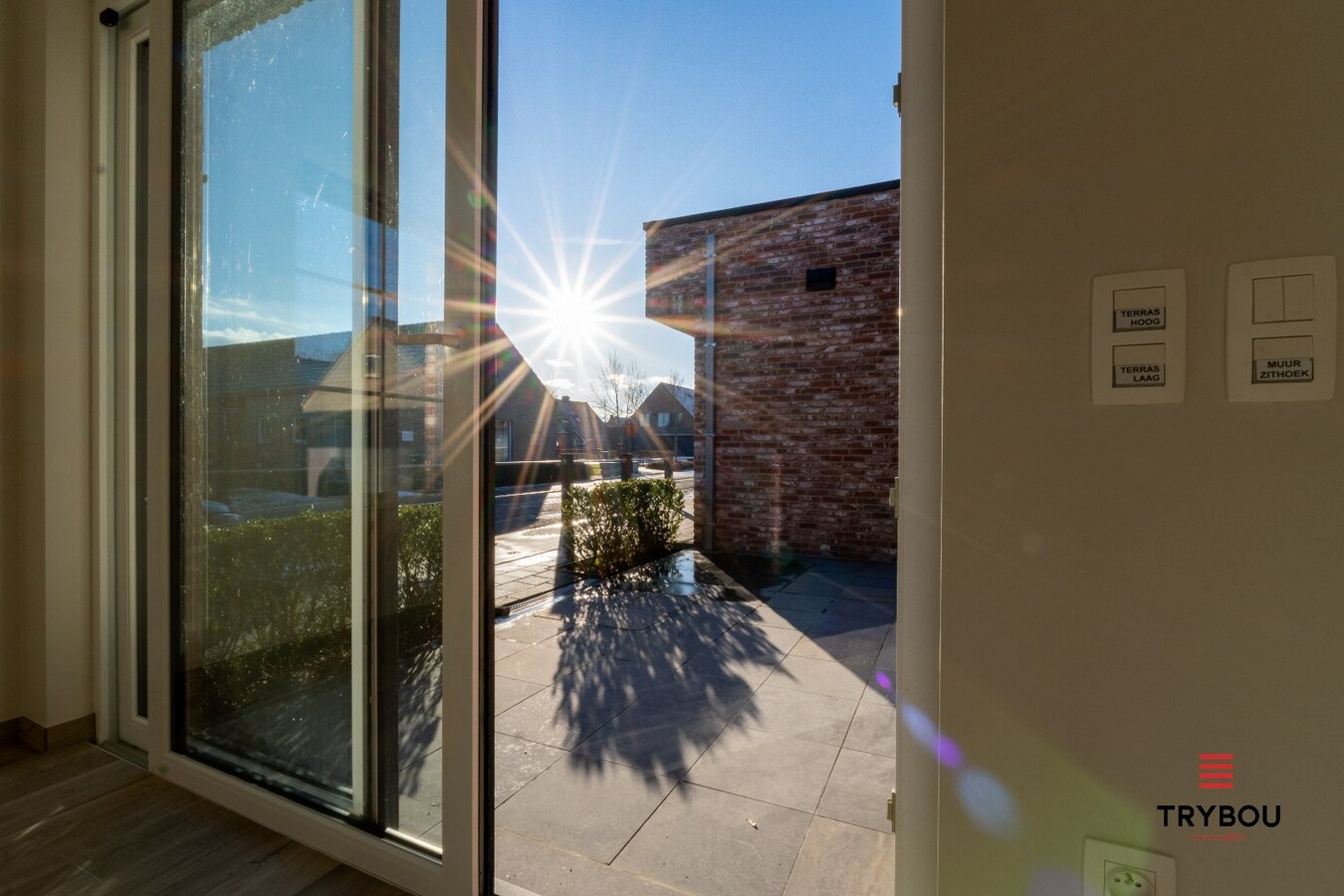 Instapklare, energiezuinige seniorenwoning in hartje Reninge 