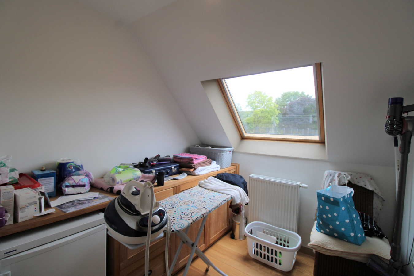 Ruime woning met 3 slaapkamers en garage in centrum Kortemark 