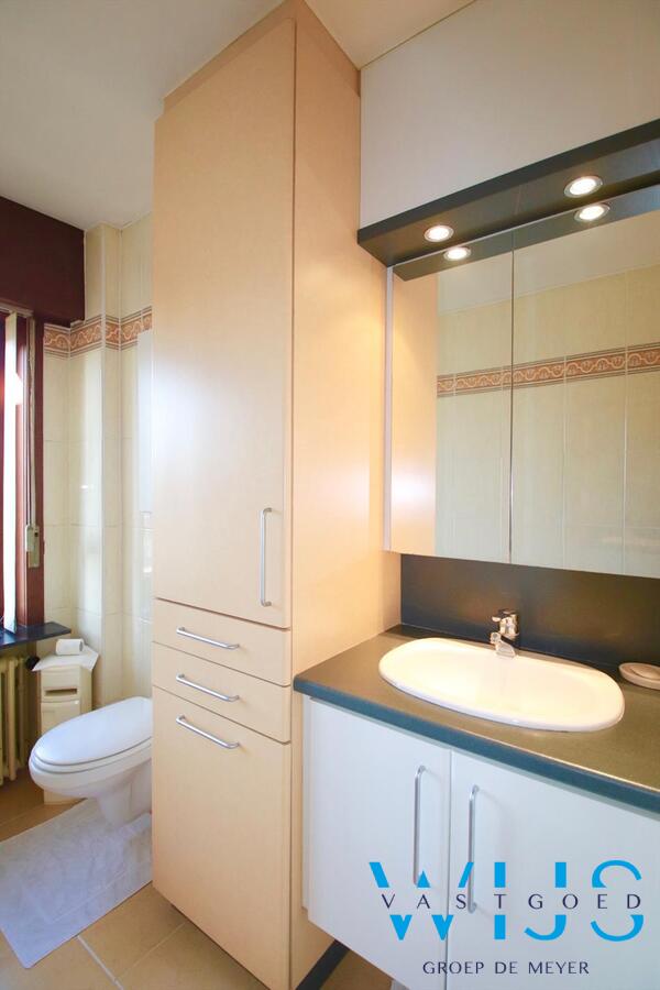 Instapklare bel-étage met tuin te ZELZATE! 