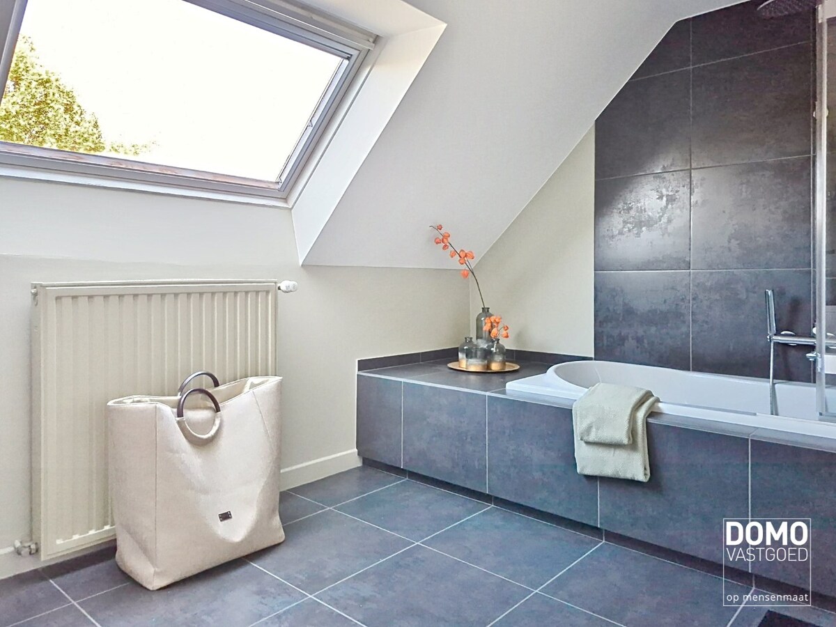 Warme gezinswoning met prachtige tuin in hartje Kortessem 