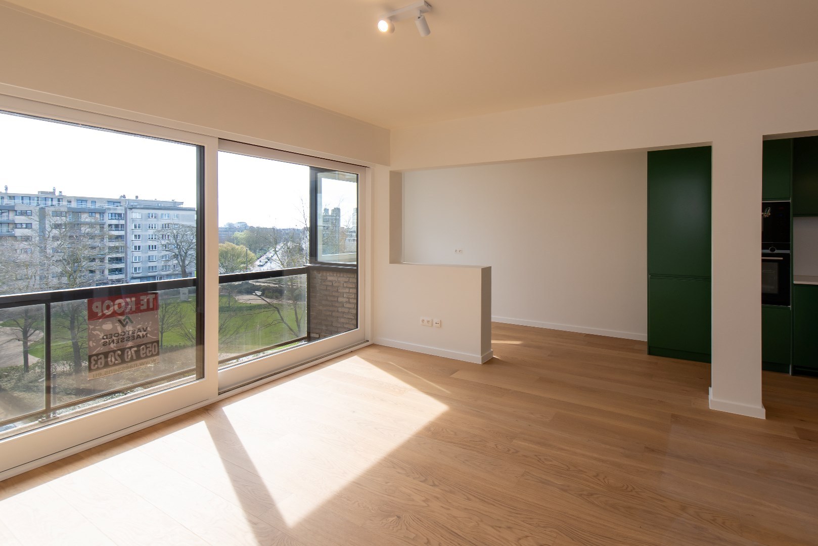 LUXUEUS GERENOVEERD 2 SLPK APP MET ZICHT OP GROEN 