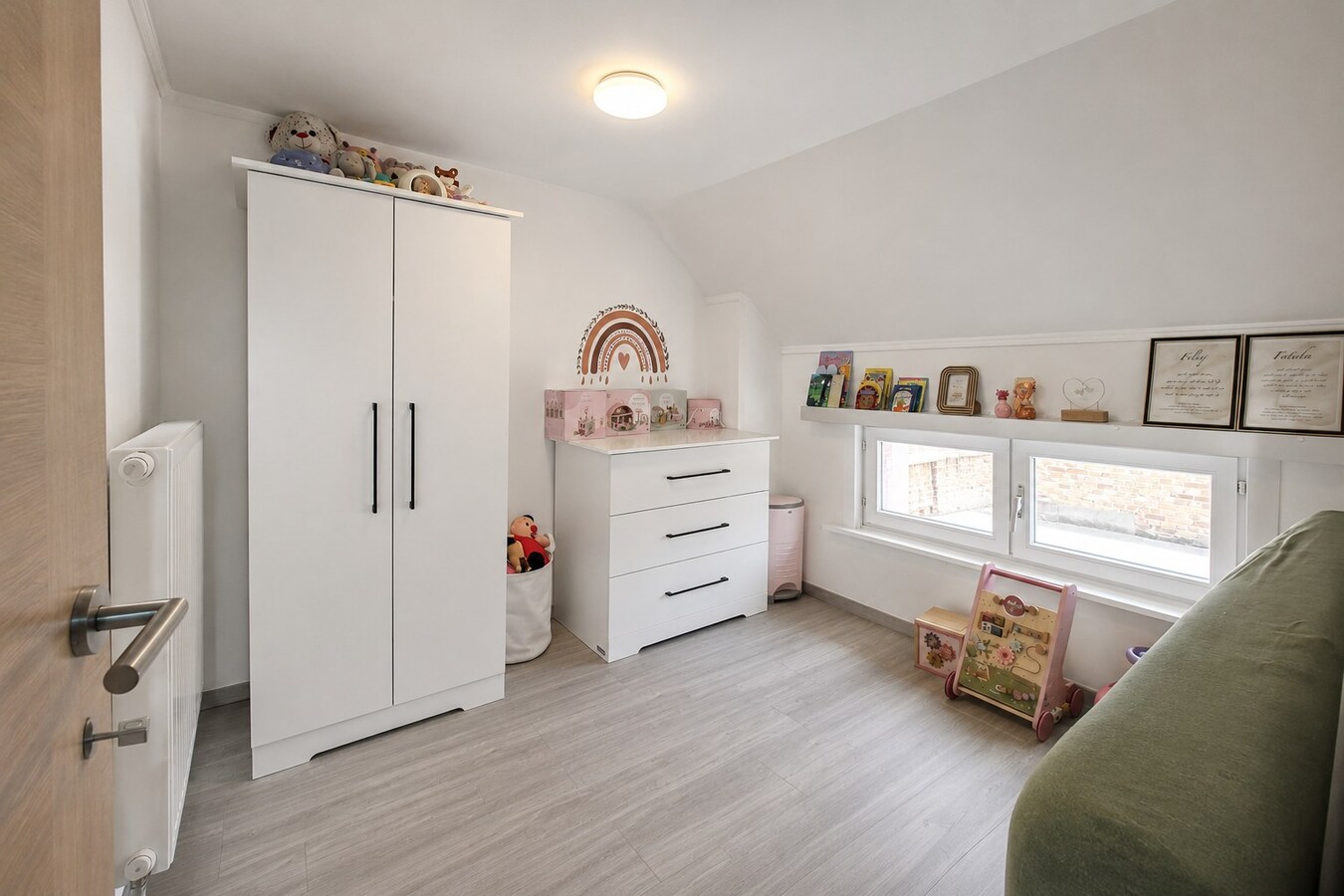 Te koop: Charmante en volledig instapklare woning met 2 slaapkamers en energielabel B in Rumst! 
