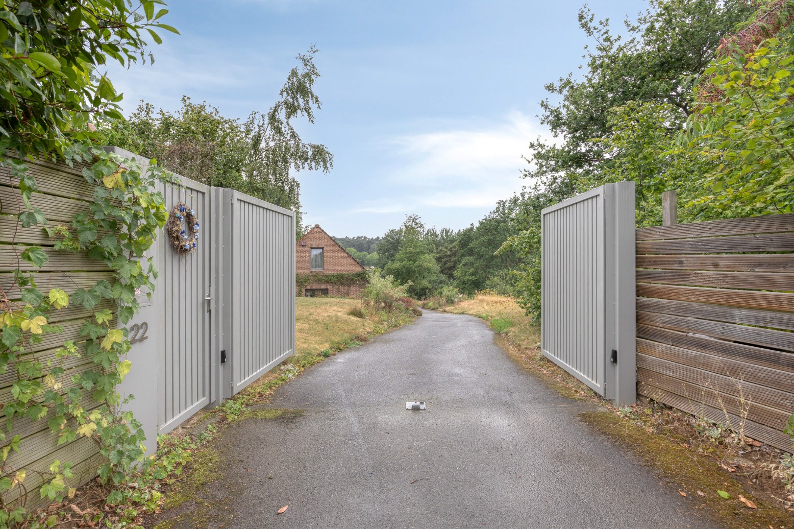 WONING met 4 kamers + bureau + garage 1640 SINT-GENESIUS-RODE 