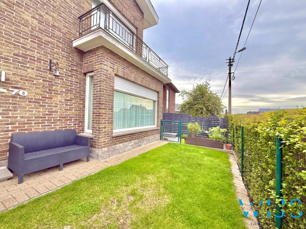 Woonhuis met loods te Sleidinge ! 