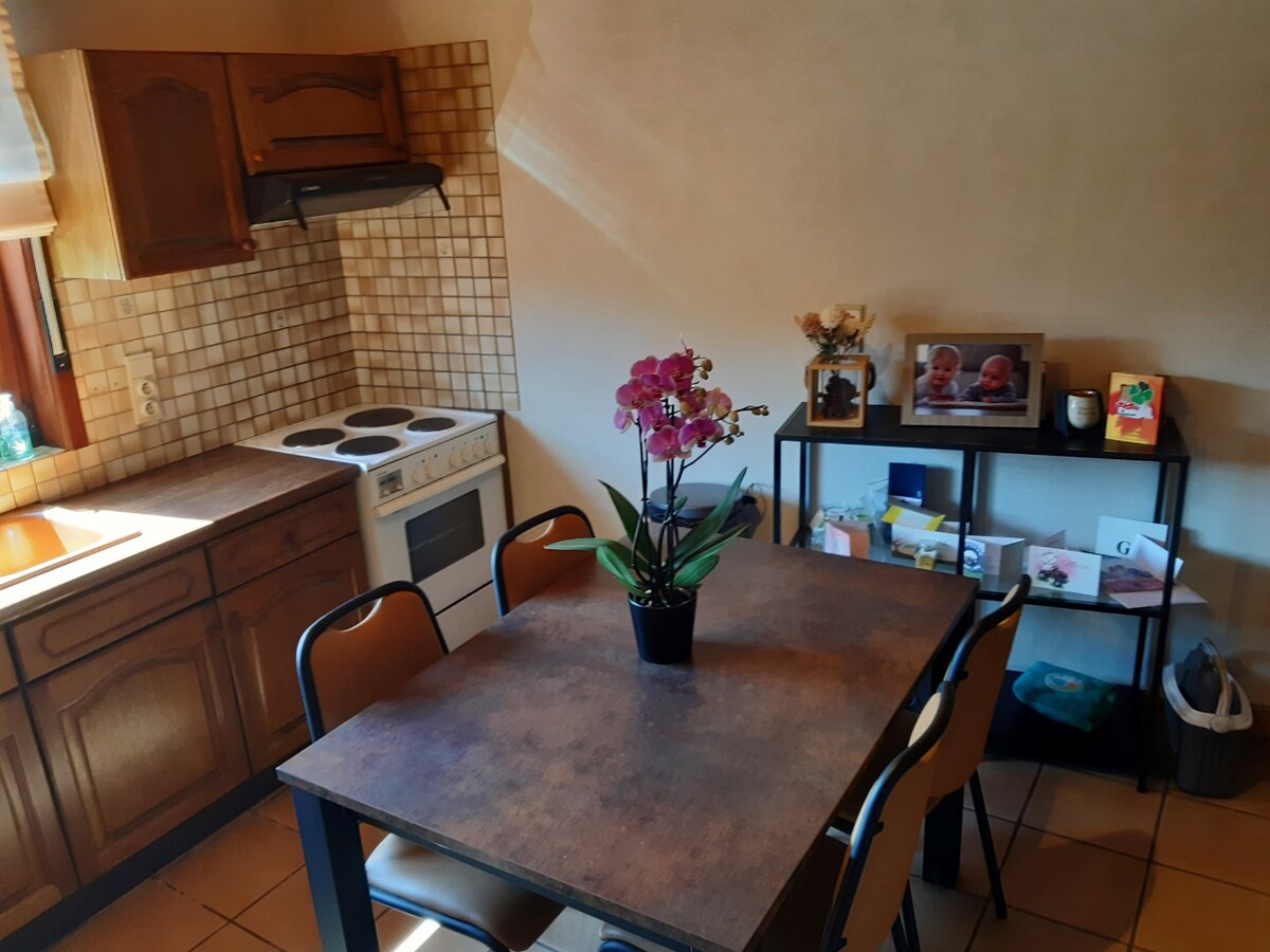 Gezellig en rustig wonen in Semmerzake. 