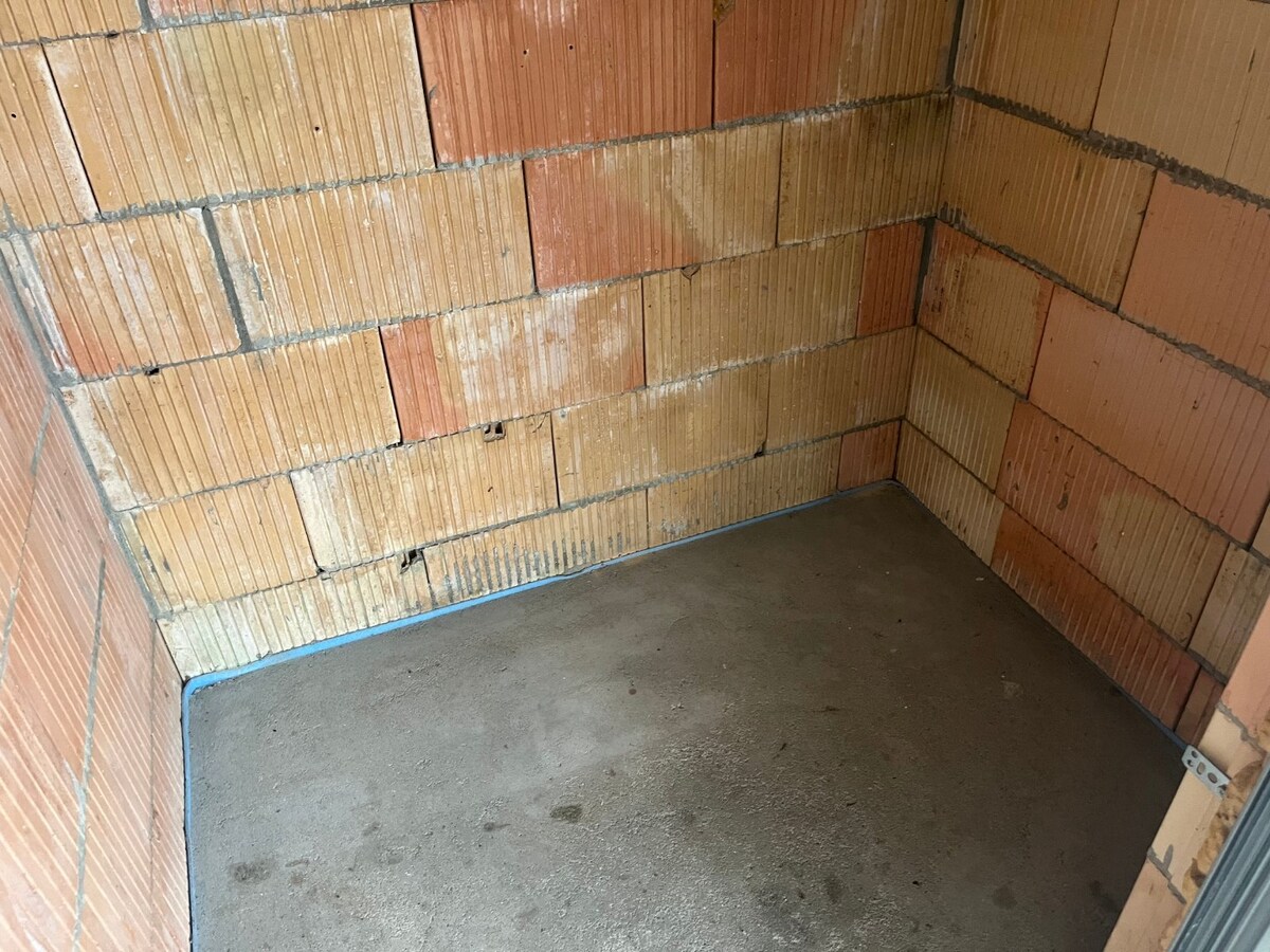 2-slpk-appartement op strategische locatie (incl. ondergrondse parking !!). 