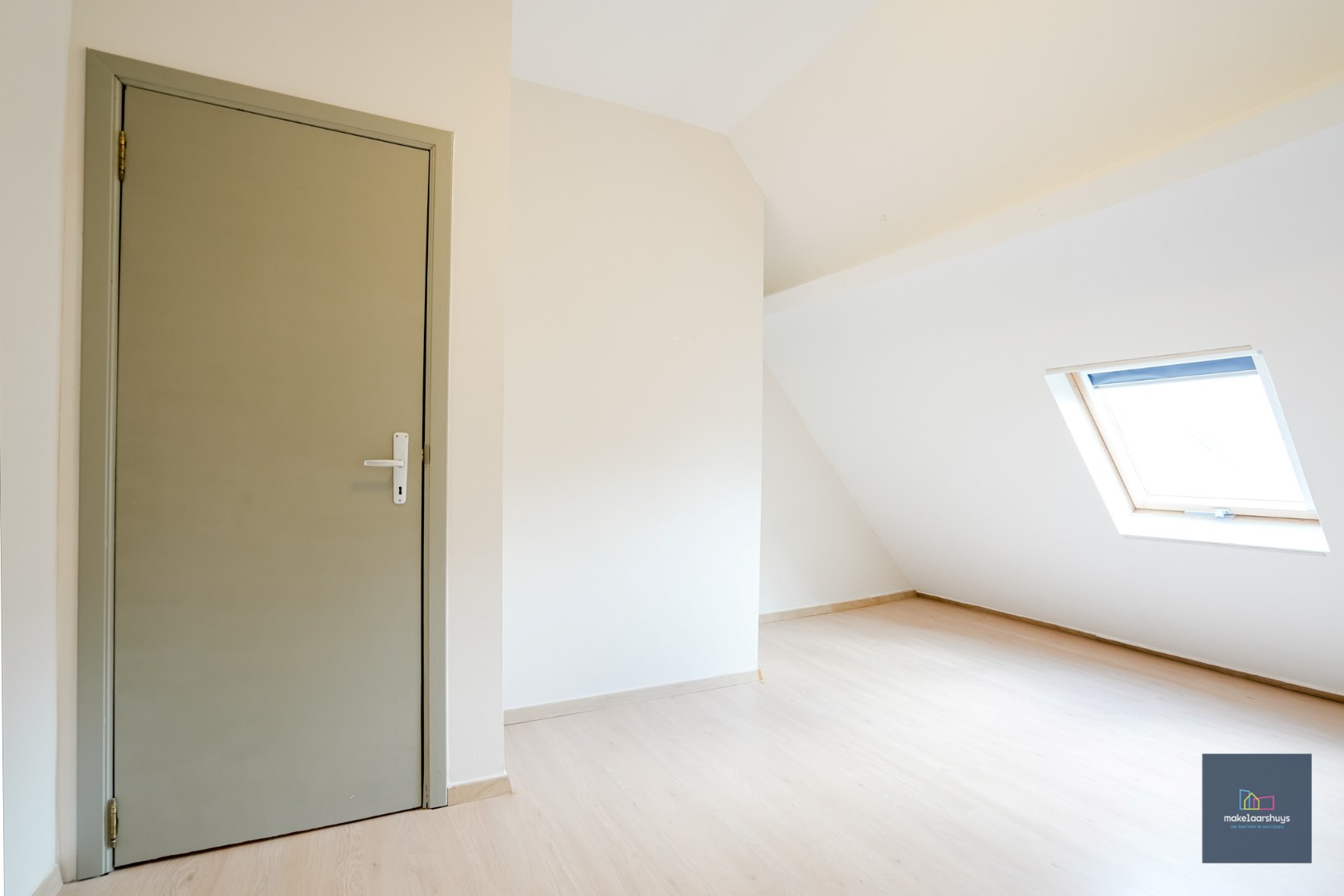 Woning met 4 slaapkamers en koer nabij centrum Gent 