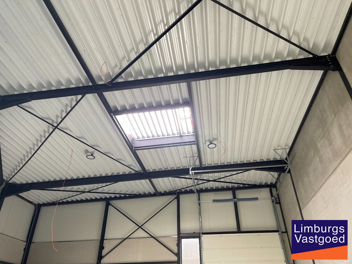 UNIT 7G - Moderne bedrijfshal van  200m² TE HUUR 