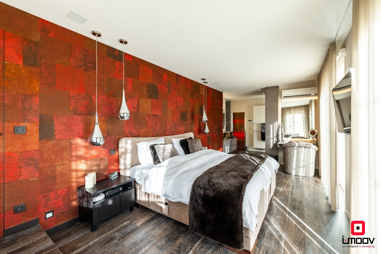 Exclusieve villa met infinity pool en resortgevoel op topligging in Mariakerke 