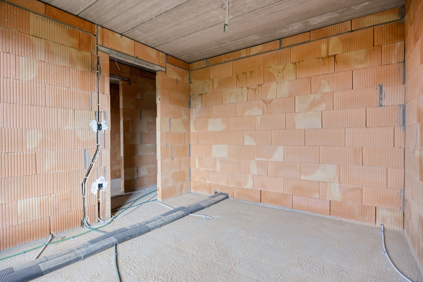 Fantastisch casco en winddichte nieuwbouwwoning met 3 slaapkamers, tuin en terras in Assent (Bekkevoort)! – bewoonbare opp. 177m² 