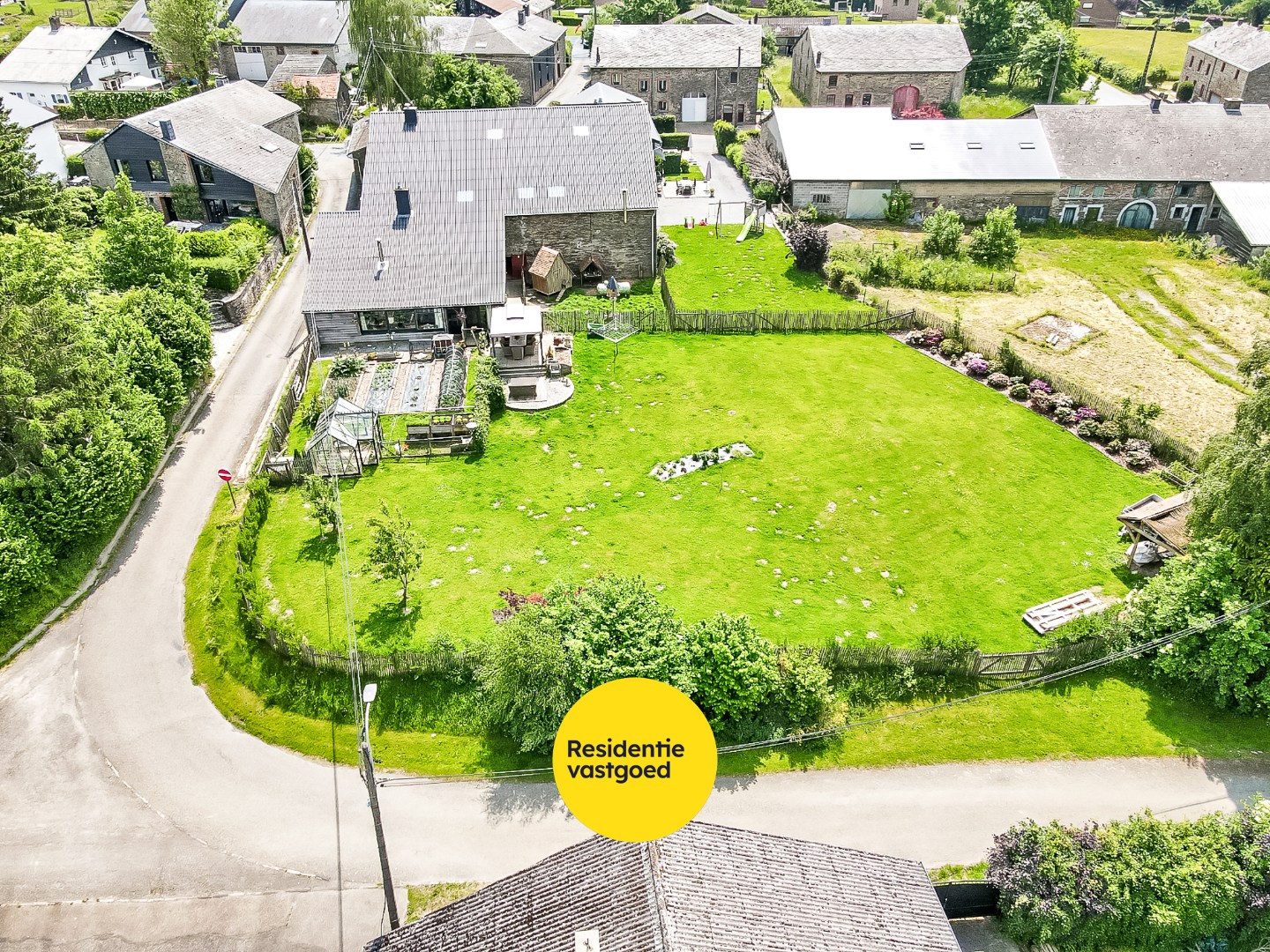 Drie gerenoveerde vakantiewoningen in de Ardennen! 