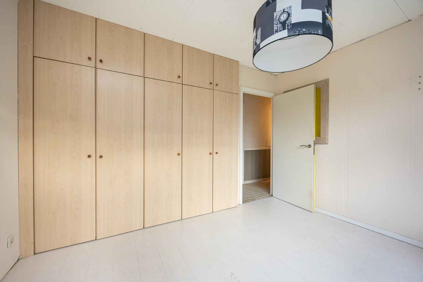 Op te frissen open bebouwing in het centrum van Sint-Antonius 