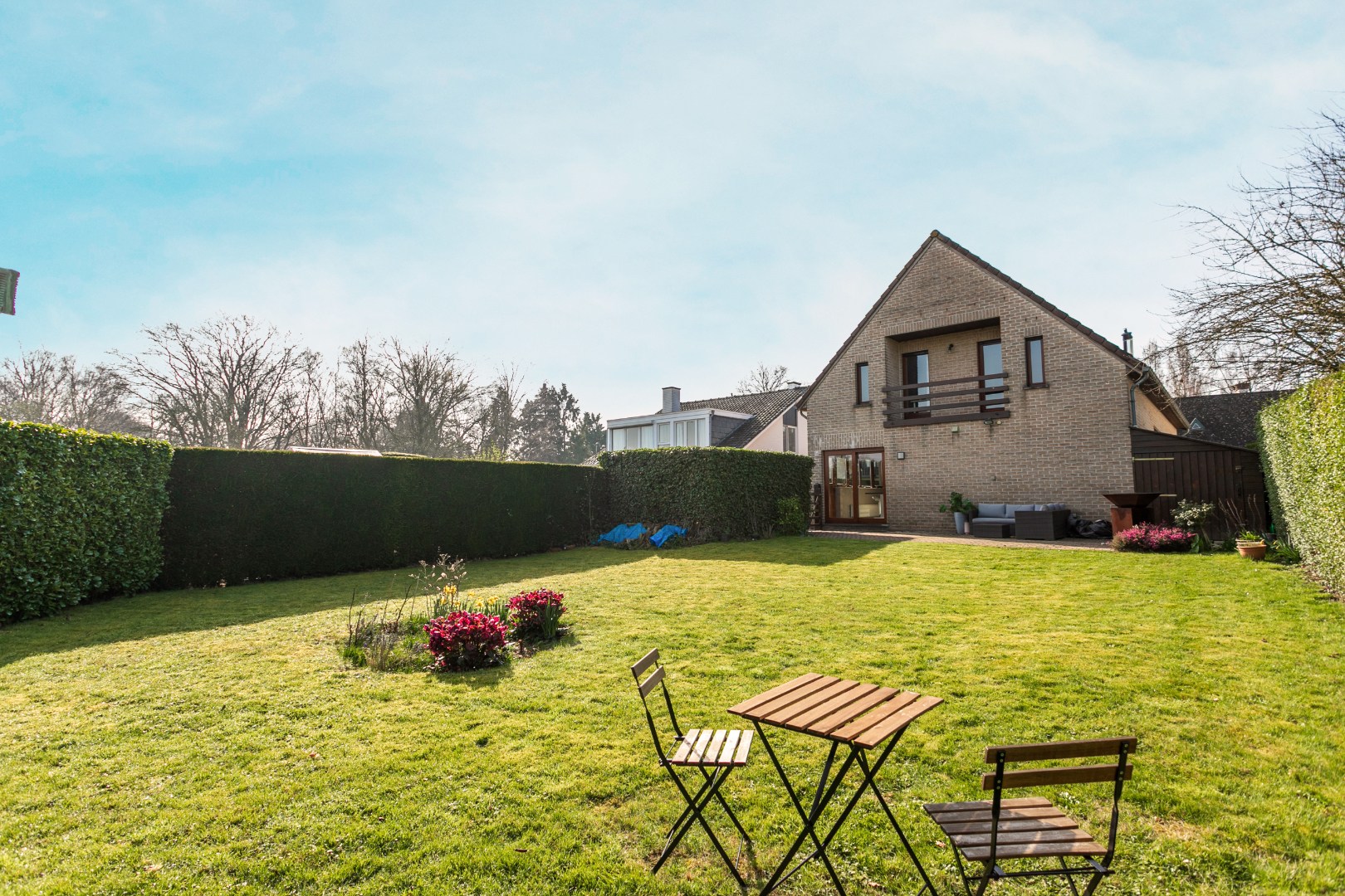 Instapklare gezinswoning met 5 slaapkamers, 2 badkamers en EPC B op topligging in Wezembeek-Oppem 