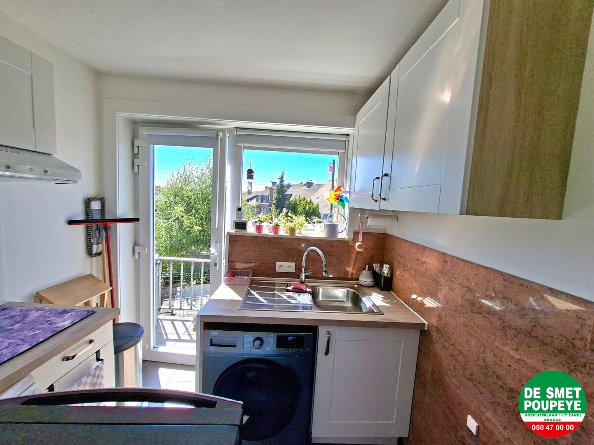 Appartement net buiten het centrum van Brugge 