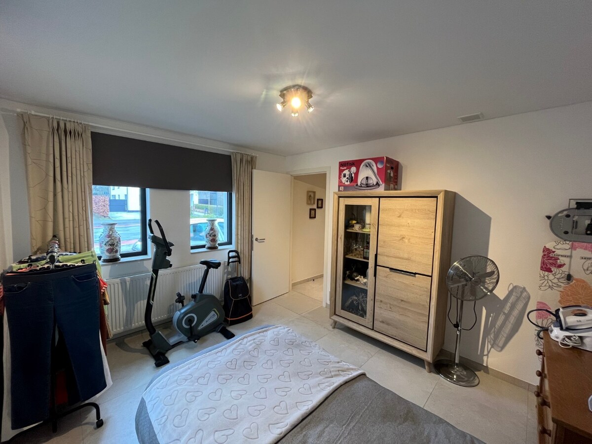 Energiezuinig, gelijkvloers 2-slpk-appartement 