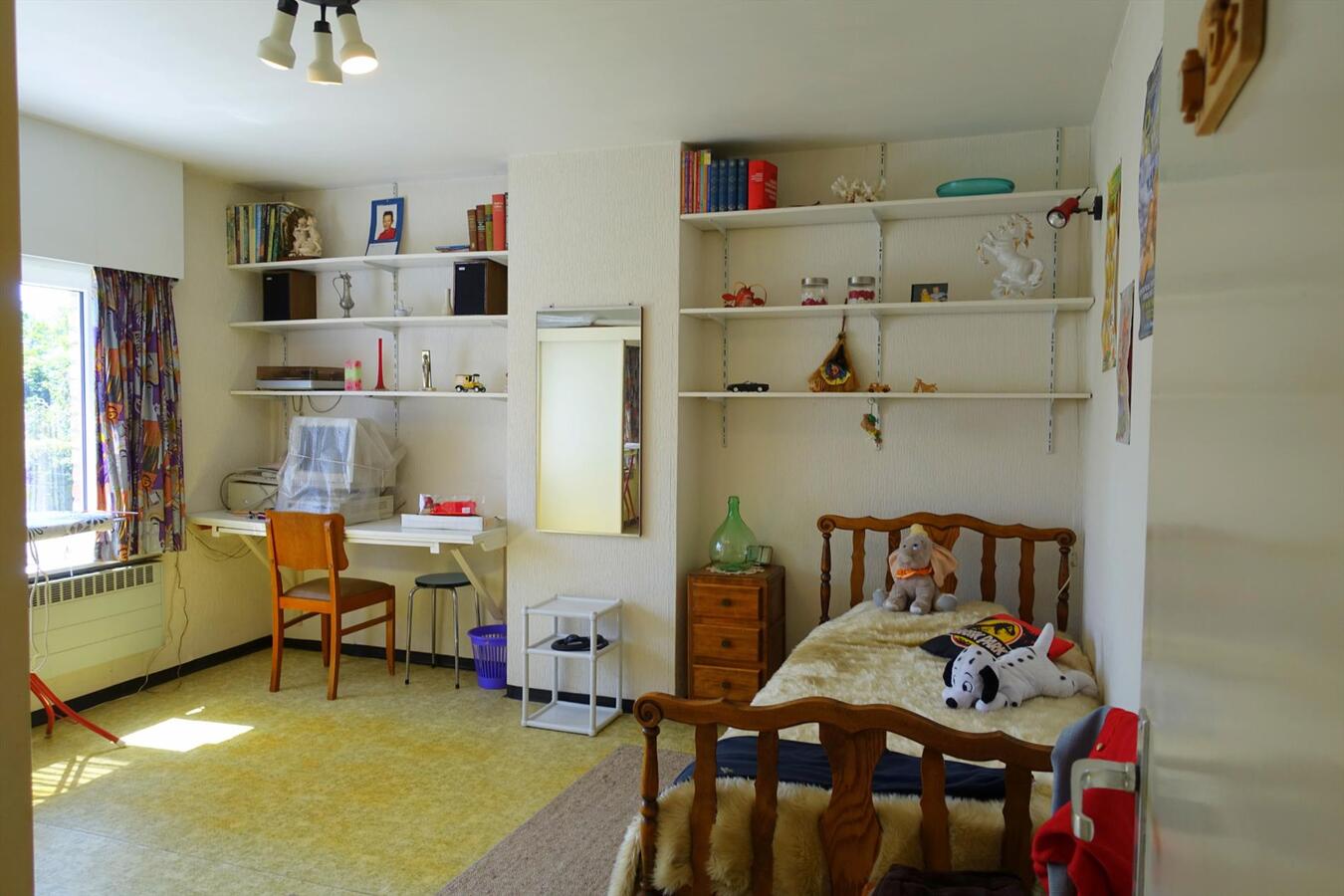 Ruime rijwoning met garage 