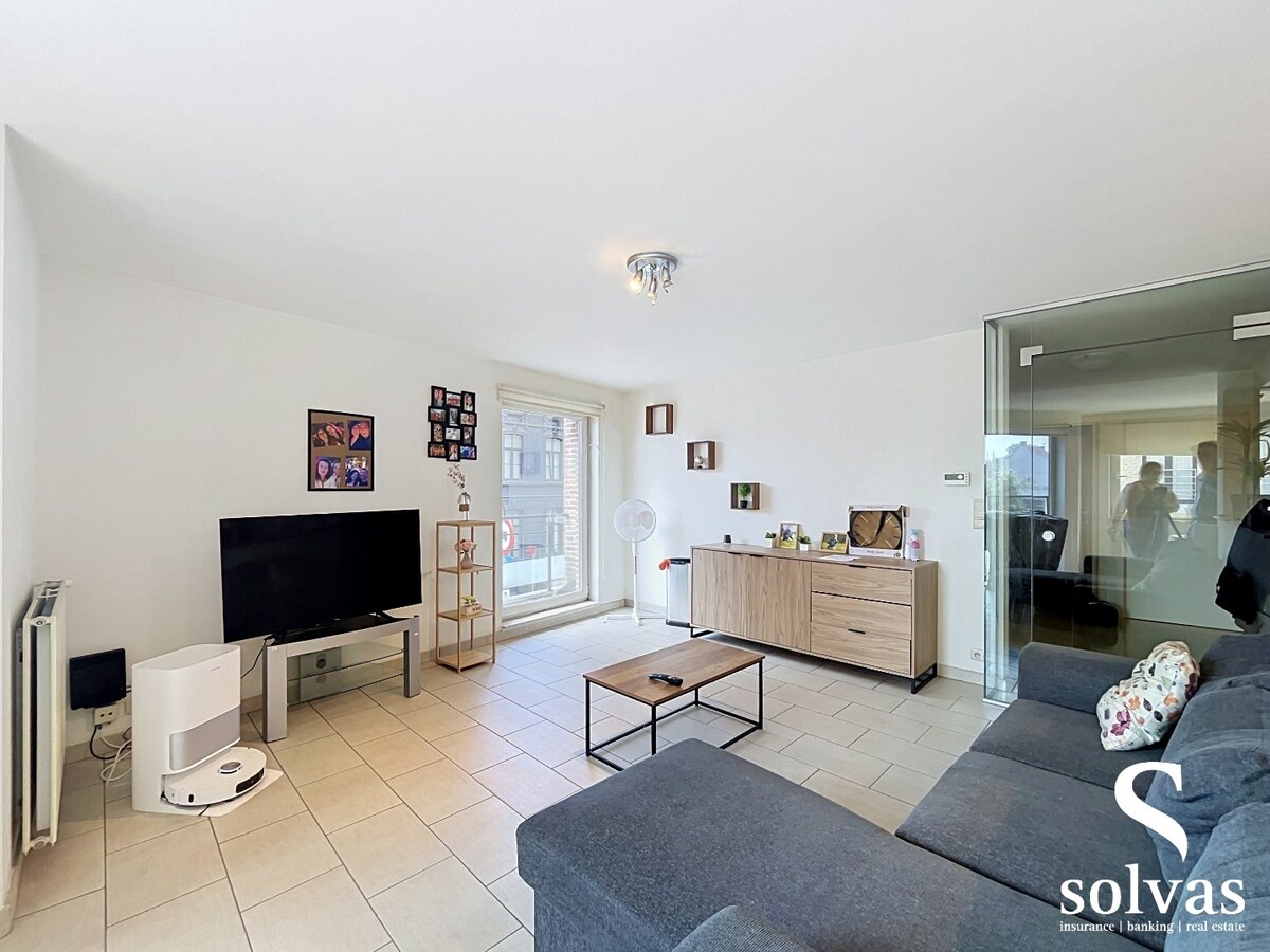 HOEKAPPARTEMENT MET KELDERBERGING 