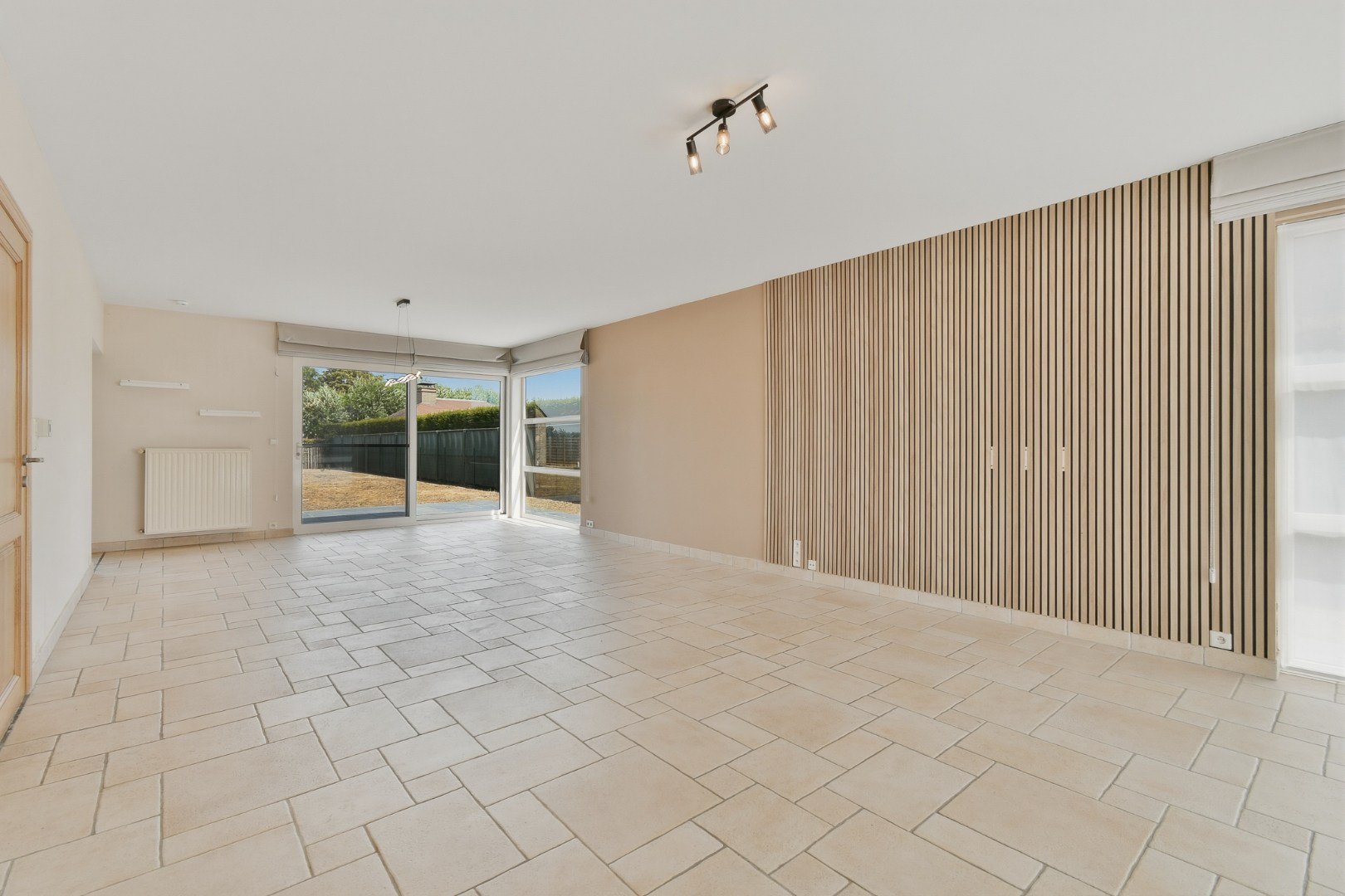Ruime alleenstaande woning te huur in landelijk Ichtegem 