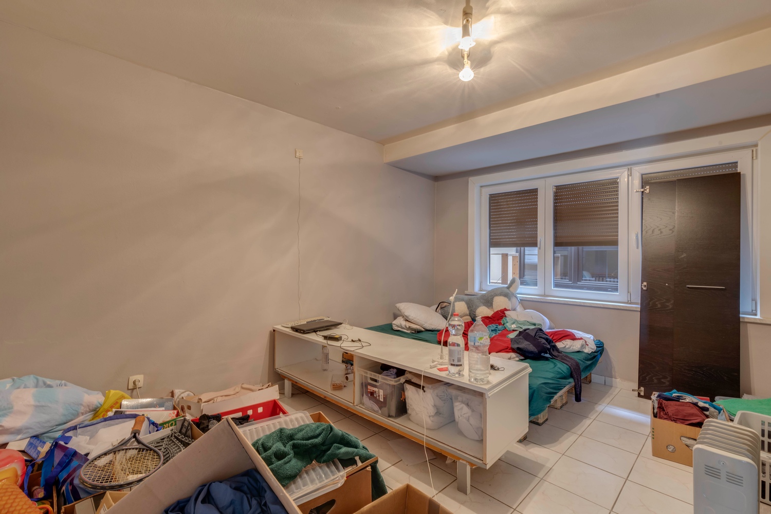 Woning bestaand uit 3 entiteiten: 2 app en 1 studio 