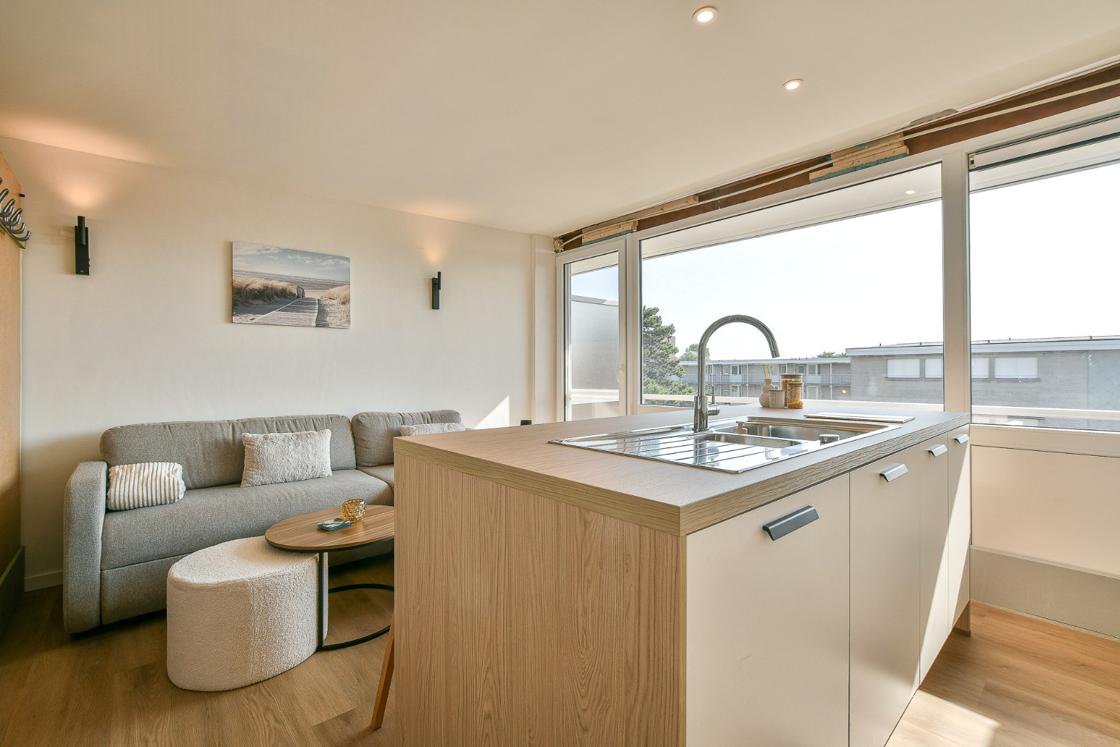 Verzorgd éénslaapkamerappartement met terras en staanplaats in Vosseslag 