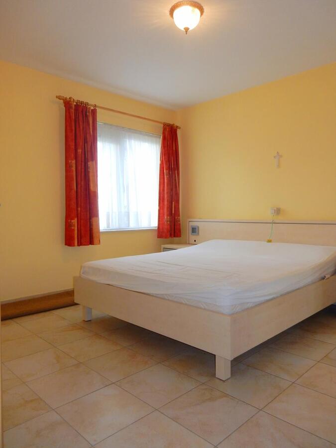 Gelijkvloers appartement met zonnige tuin 