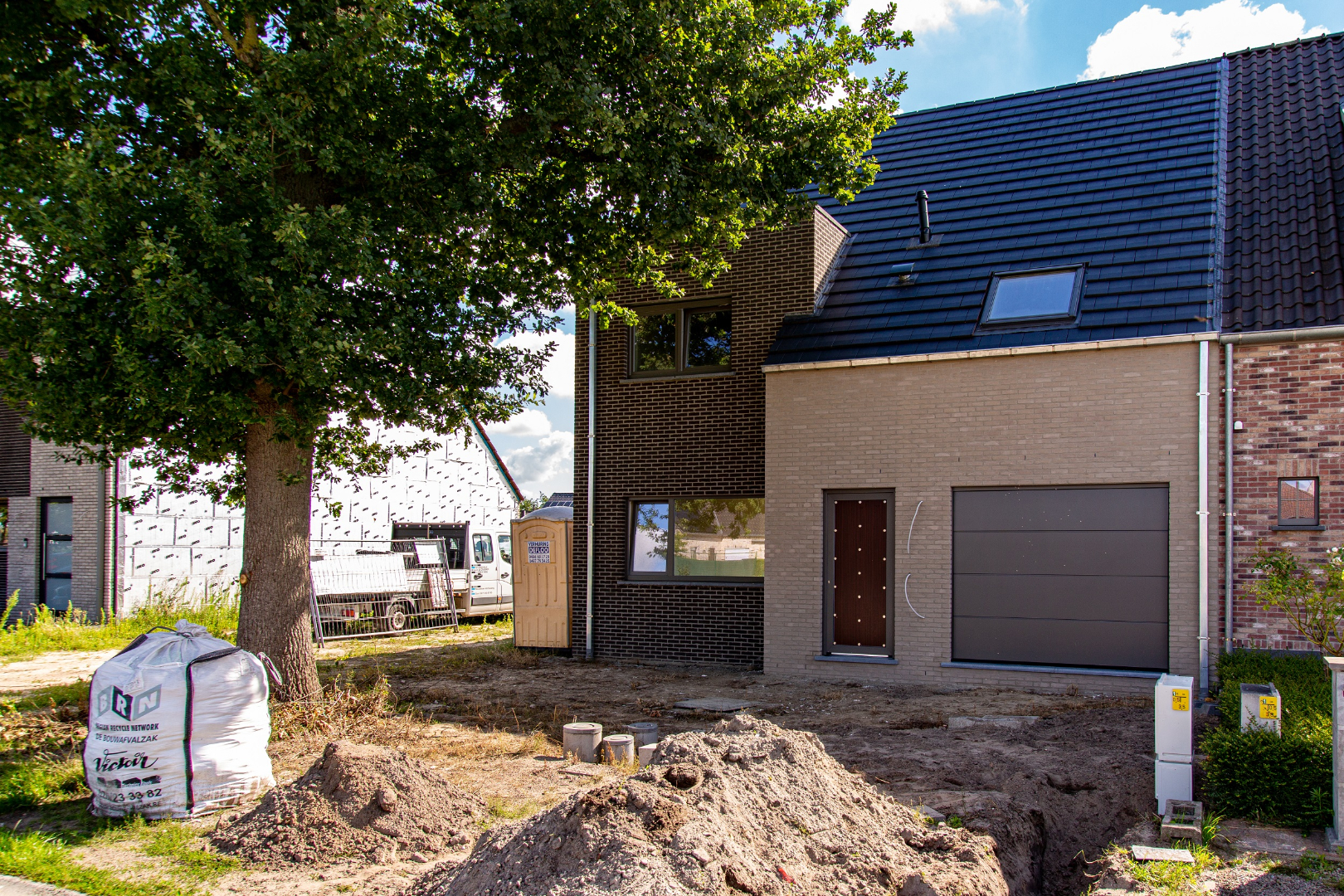 Nieuwbouw gezinswoning  4 slpks, garage en tuin te Maldegem 