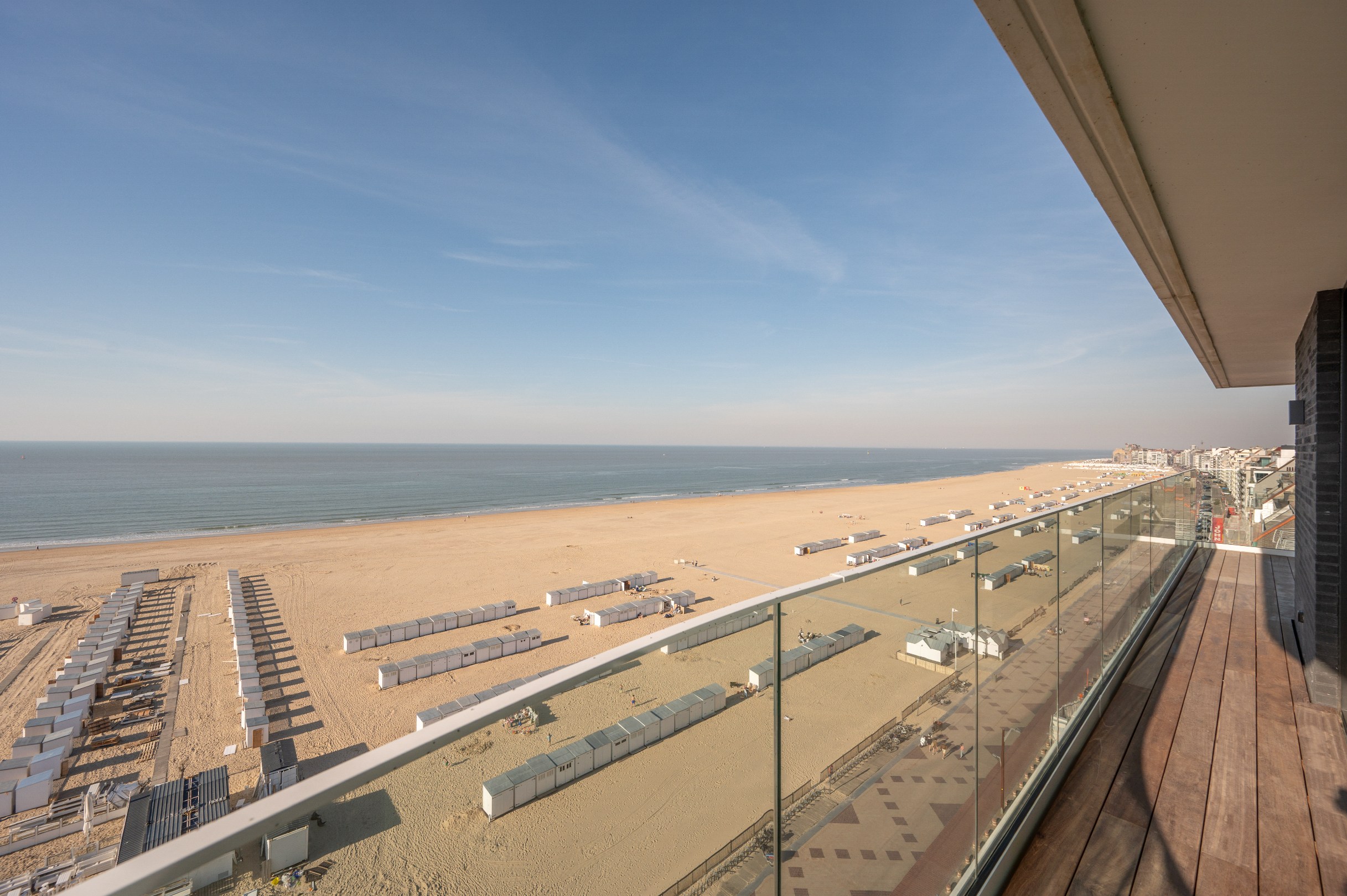 Appartement en duplex exceptionnel à vendre avec vue panoramique dans la résidence Duinrésidence. 
