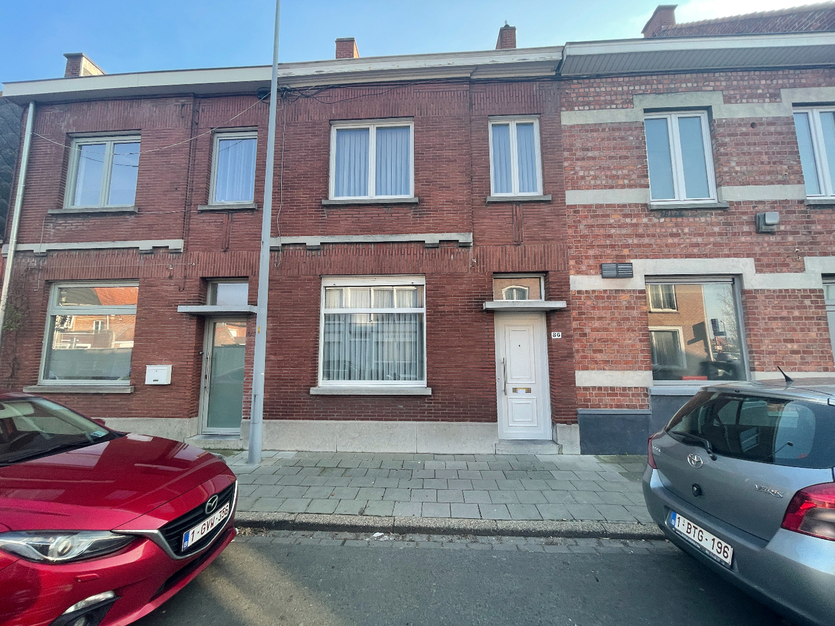 Rijwoning met 3 slaapkamers en stadstuin op centrale ligging te Roeselare 