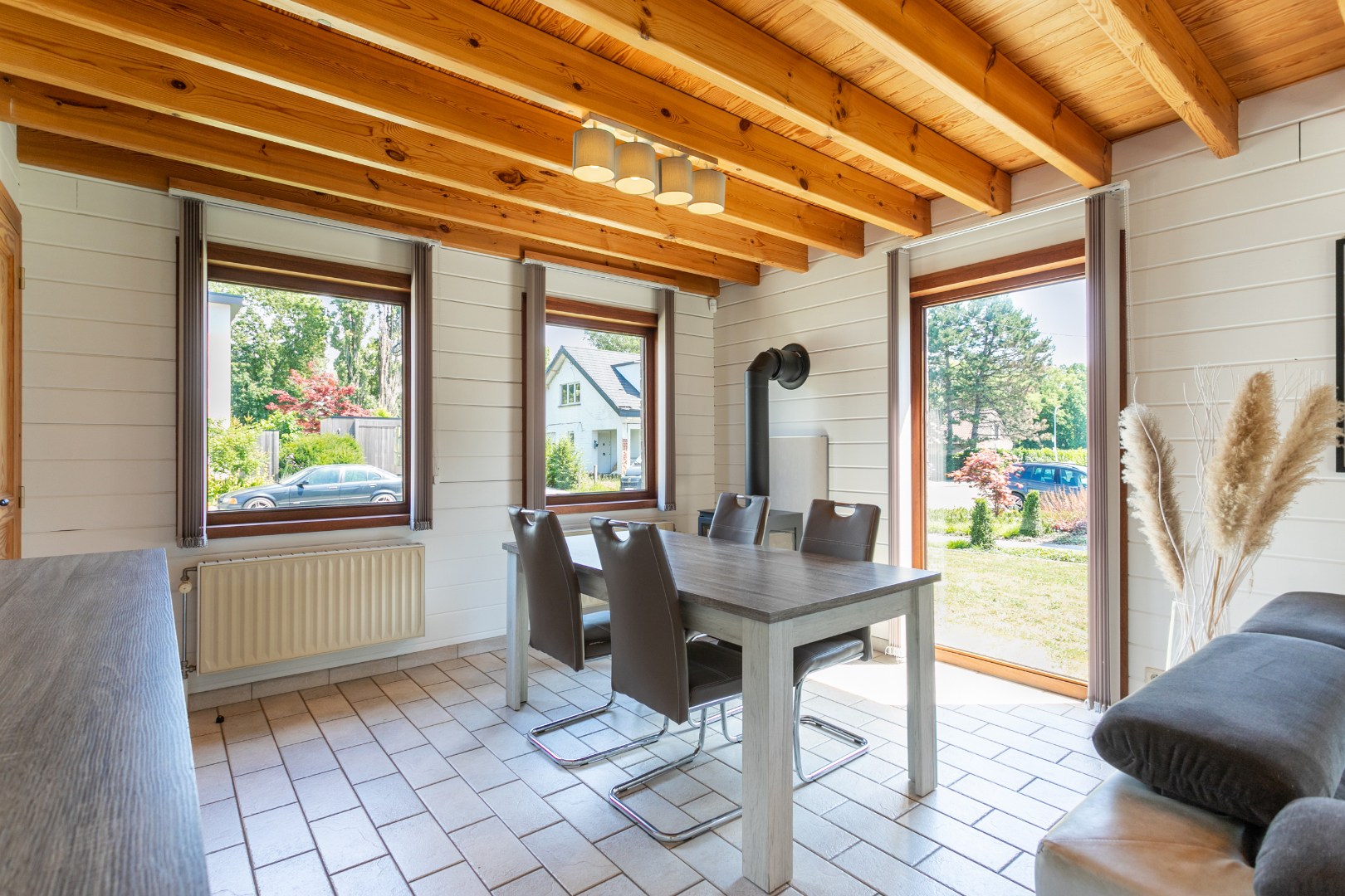 Verzorgde 4-gevelwoning met 2 slpk en garage te Halle op 6a74ca 