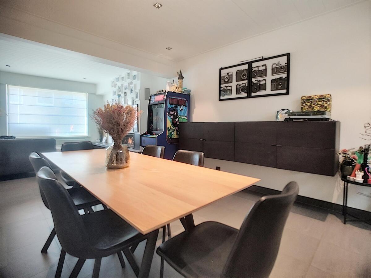 Goed gelegen, kwalitatief gerenoveerde gezinswoning - Heist 