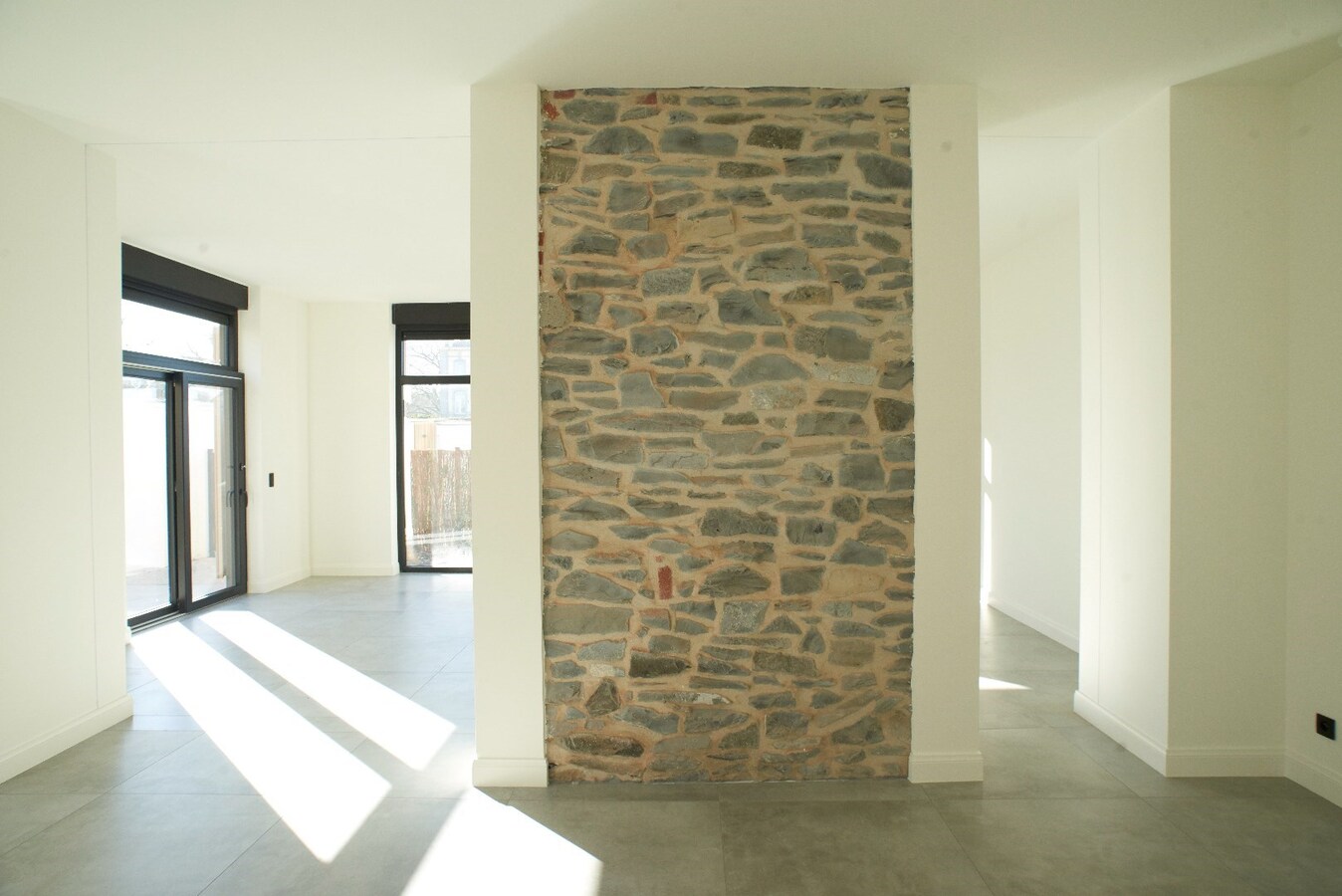 Rez-de-chaussée loué À Tournai