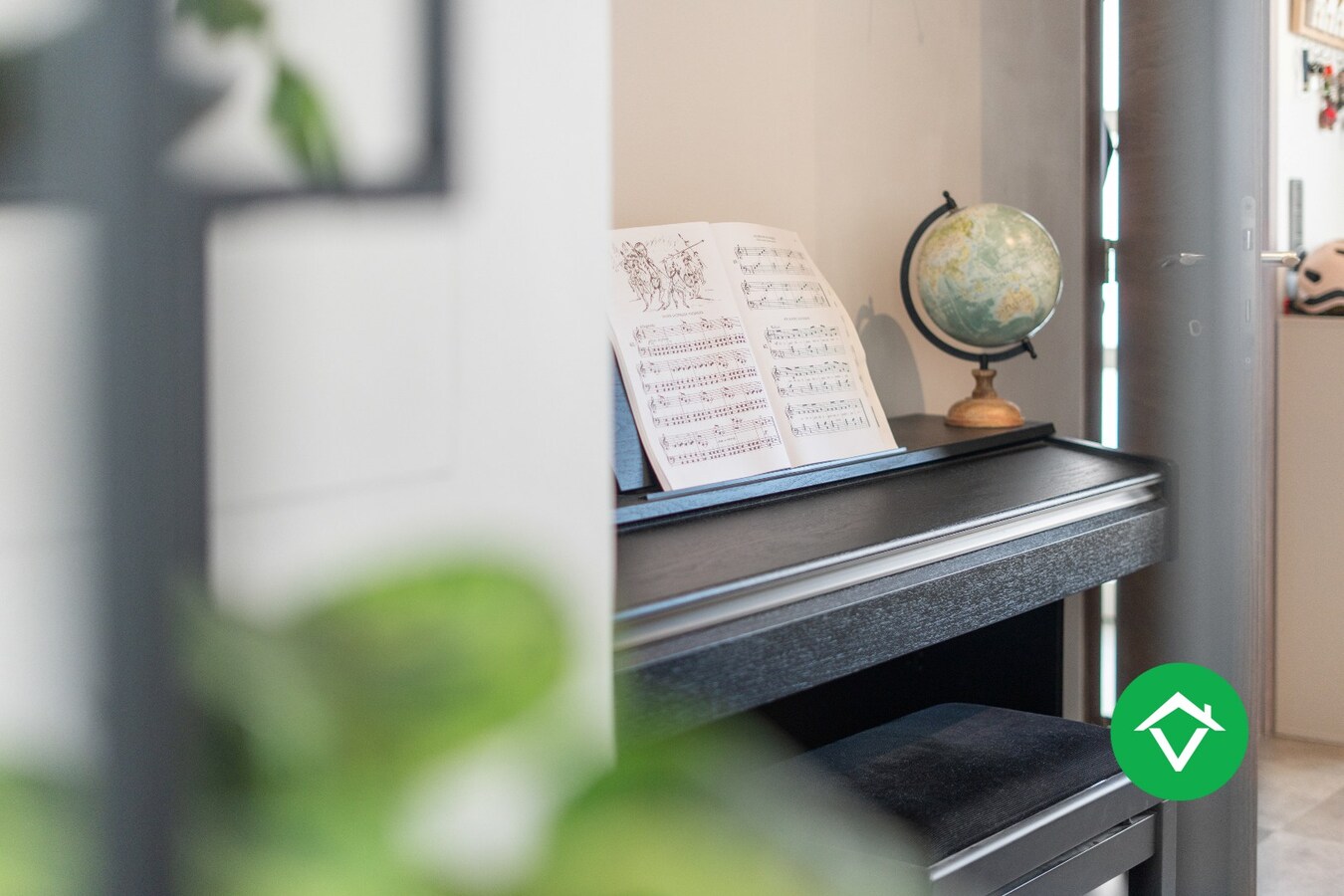 Prachtige rijwoning met 3 slaapkamers en tuin in centrum Roeselare 