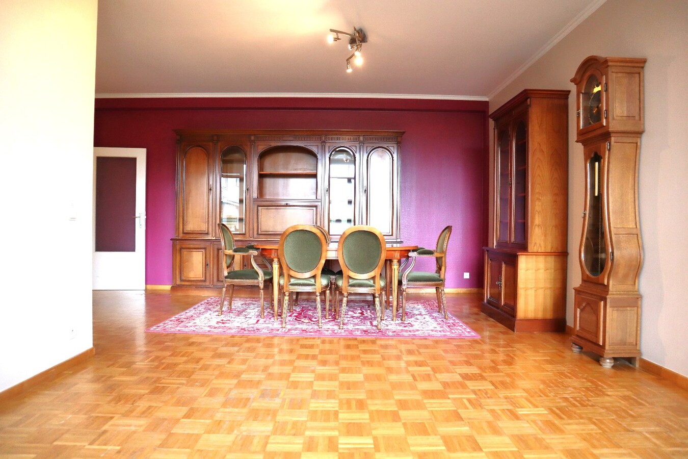 Gelijkvloers appartement met 2 slaapkamers te Tienen 