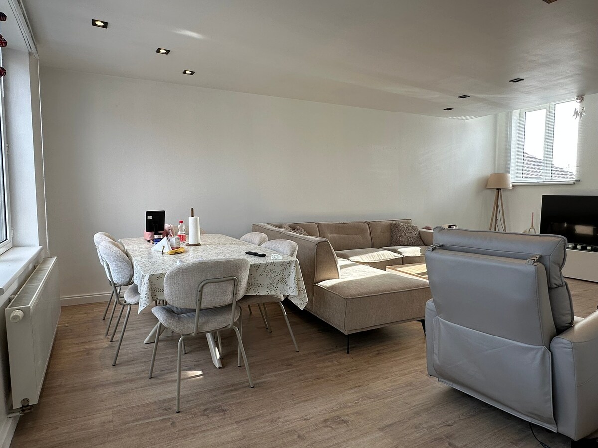 Verzorgd appartement met 2 slaapkamers 