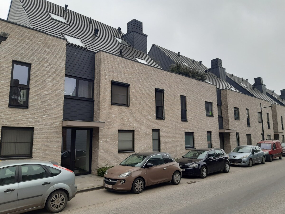 Uitstekend gelegen BEN-appartement in hartje Asper. 
