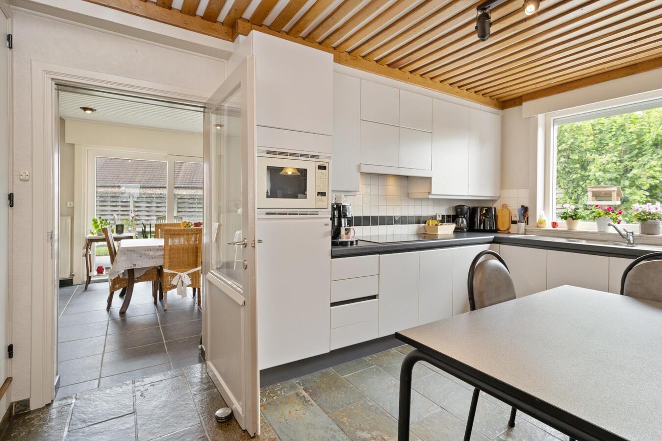 Landelijk gelegen, ruime woning op perceel van 555m² 