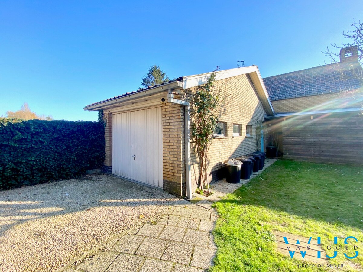 Tof woonhuis met 3 slaapkamers en tuin te Boekhoute ! 