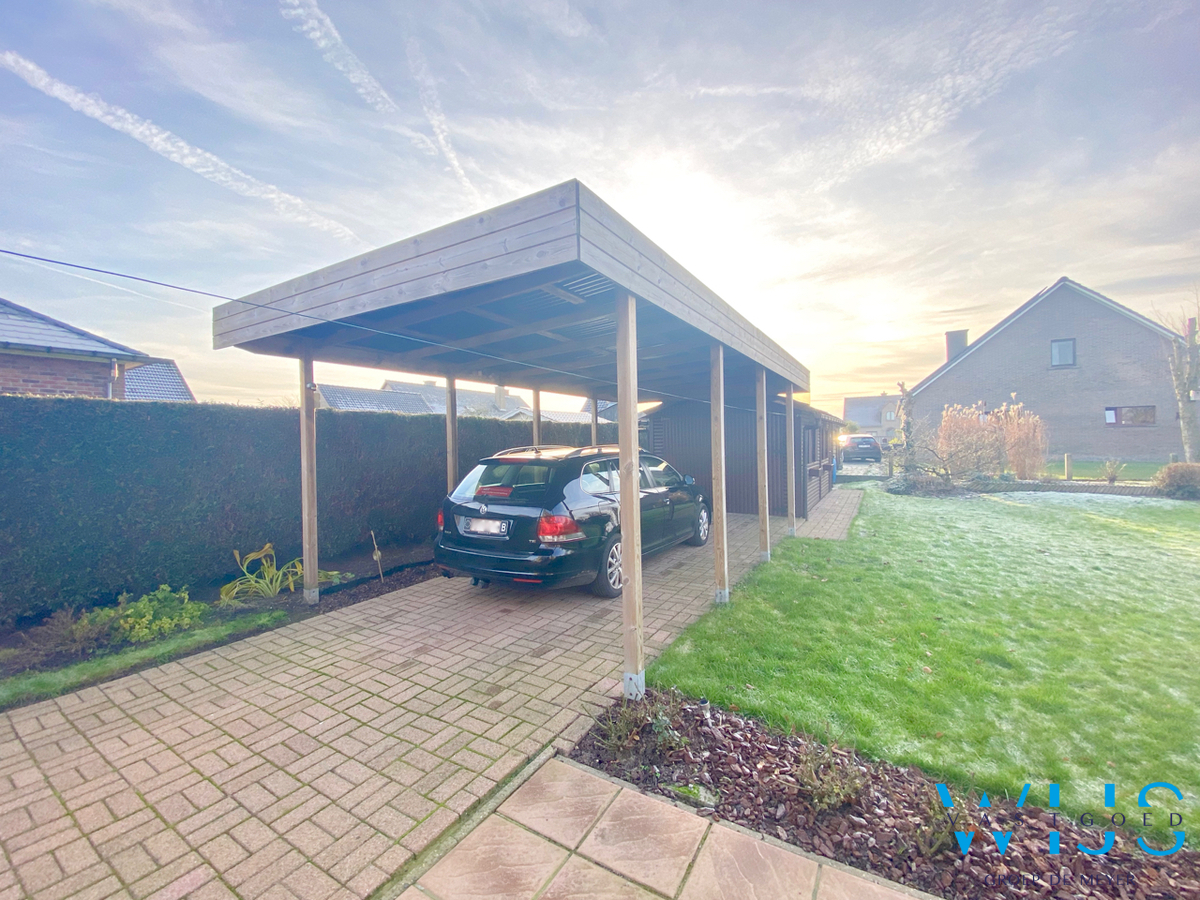 Open bebouwing op 745m² in een rustige woonwijk te LEMBEKE ! 